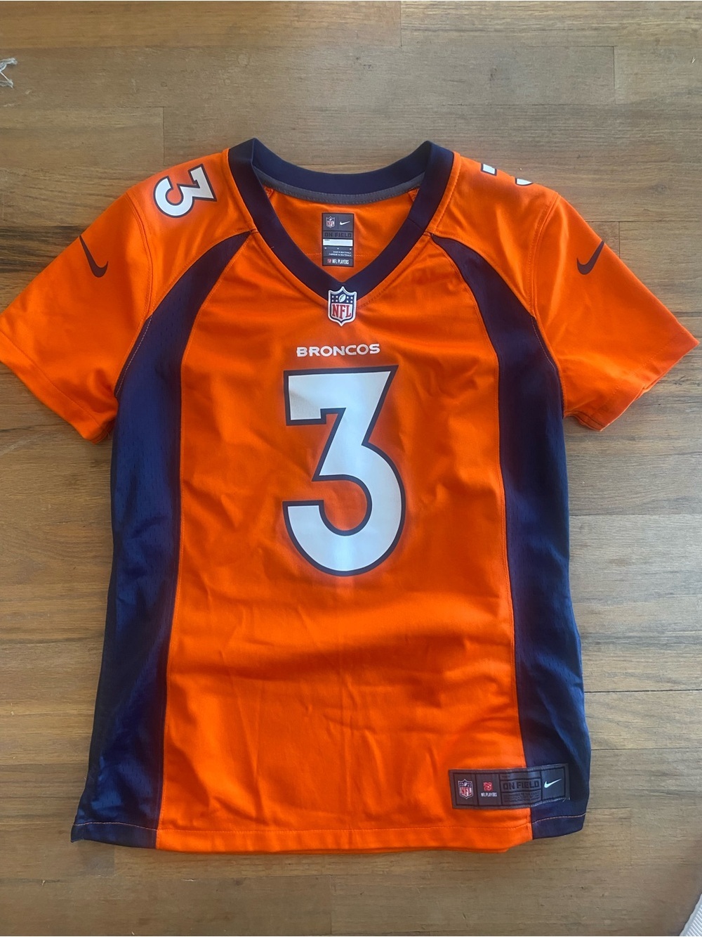 Nike NFL On Field Denver Broncos Russell Wilson #3 Jersey Women’s Medium